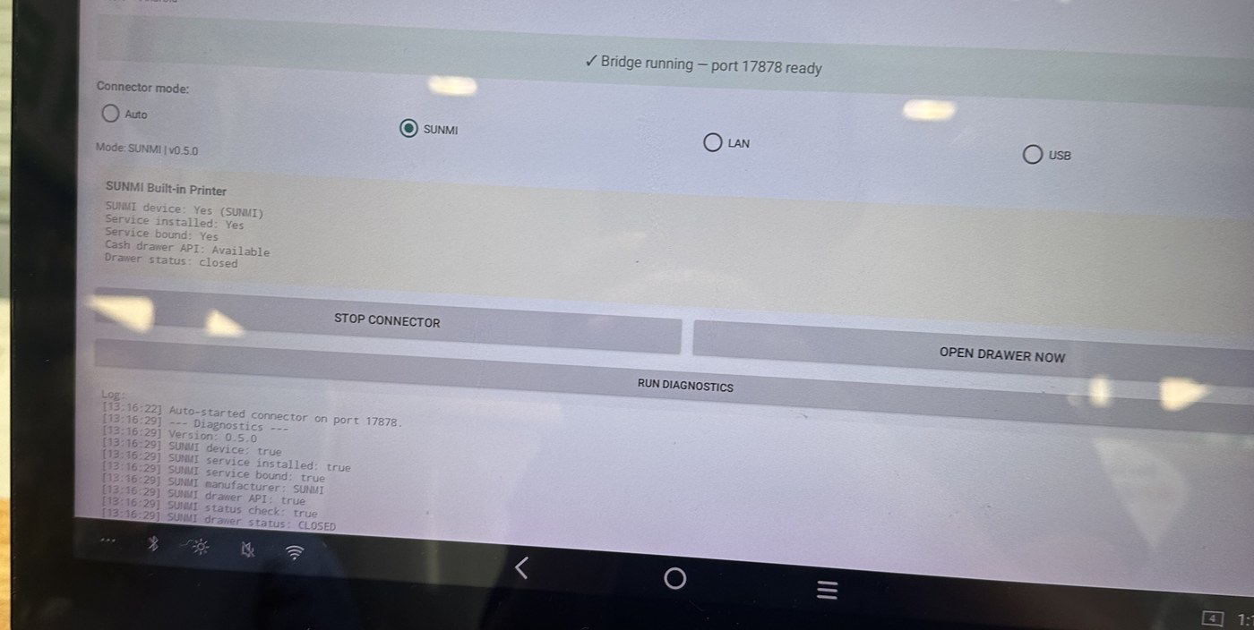 The franchisetech Connector app running on a SUNMI terminal, showing the bridge service running on port 17878, SUNMI built-in printer status, and an Open Drawer Now button